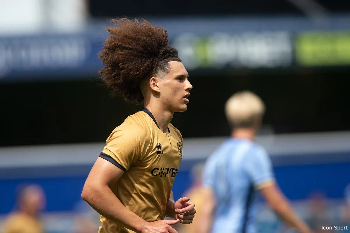 lille et monaco au duel pour un dribbleur algerien iconsport 234621 0034 392102