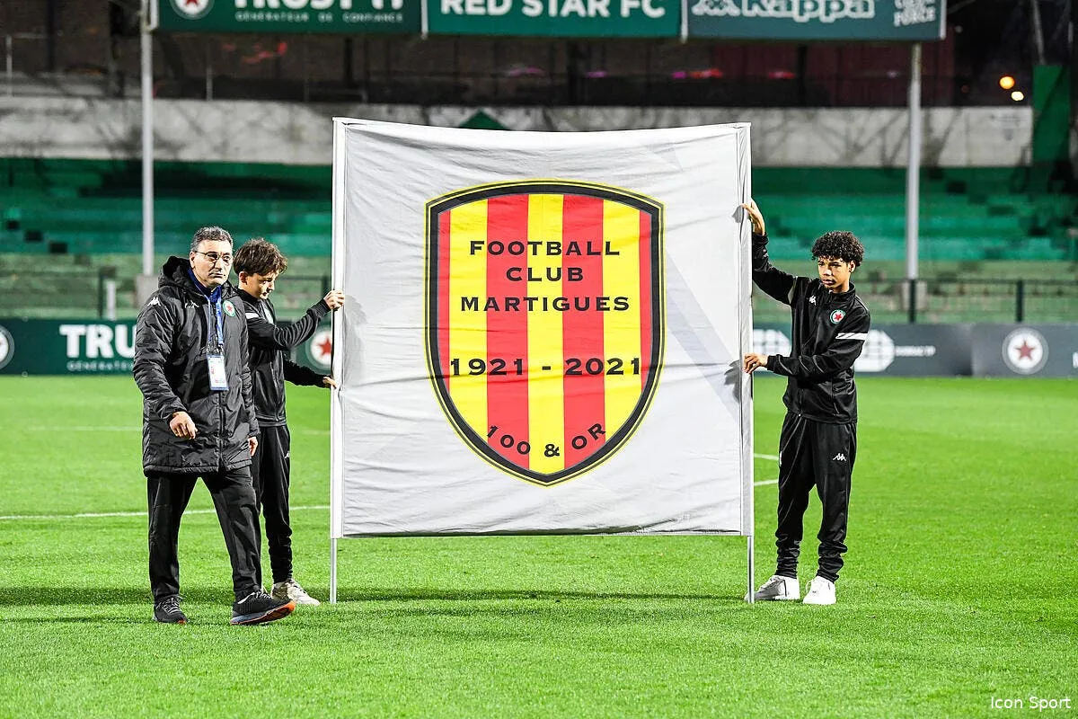 martigues chute de 7 etages en un seul ete iconsport 190262 0007 397553