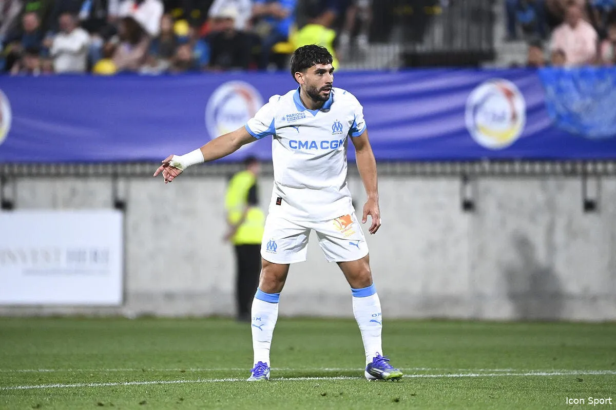 maupay a l ol il se prend la foudre iconsport 265287 0073 398377