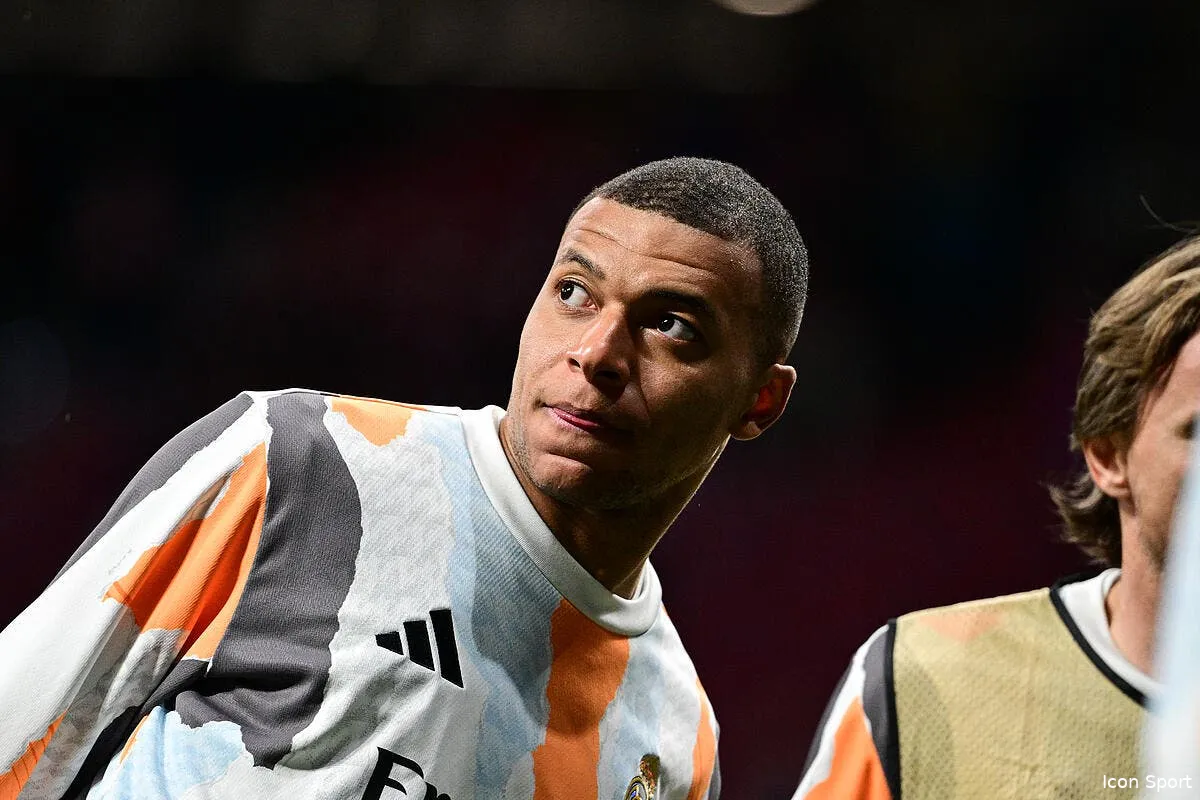 mbappe apocalyptiquement nul severac balance iconsport 254568 0212 389741