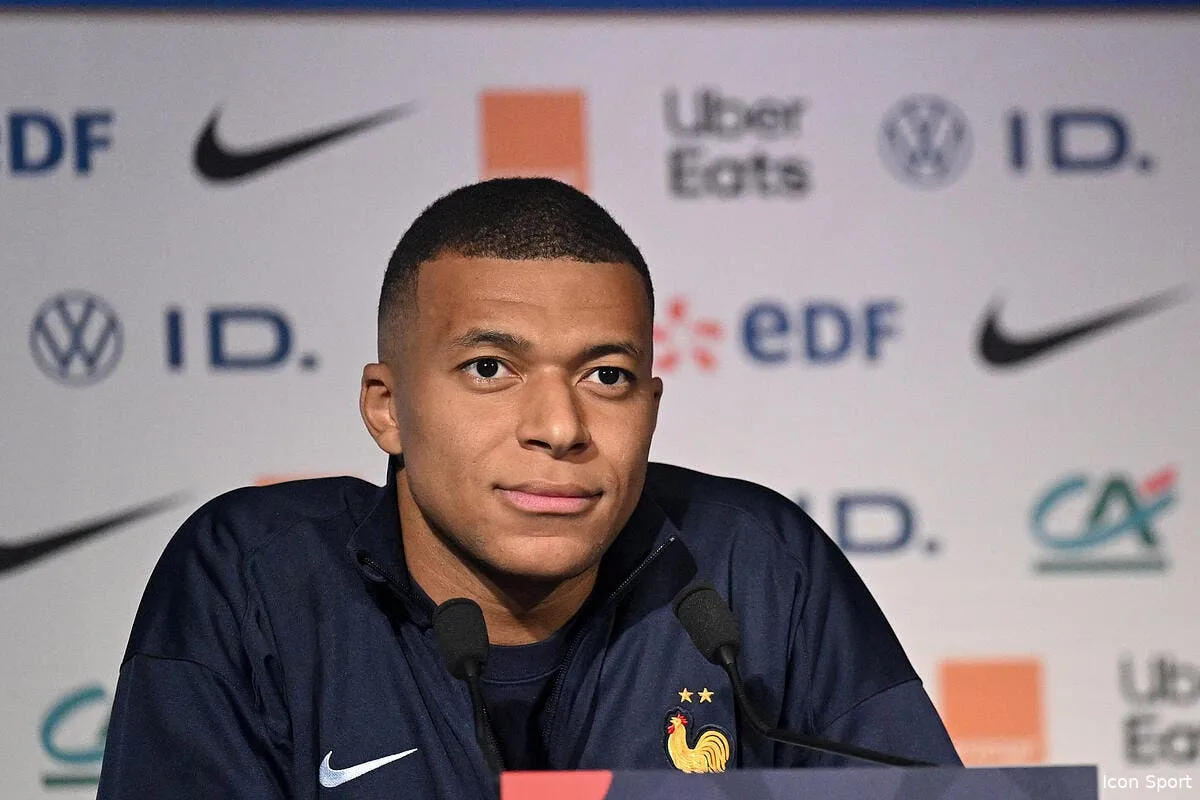 mbappe capitaine il a honte pour la france iconsport 238603 0057 389780