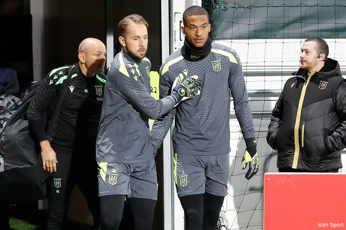 nantes annonce une mauvaise nouvelle pour alban lafont iconsport 247691 0158 391732