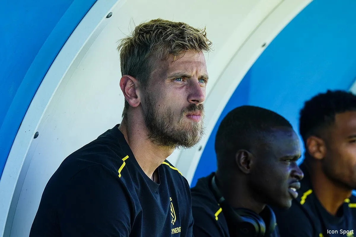 nantes vire une recrue apres un mois au club iconsport 264339 0108 396637