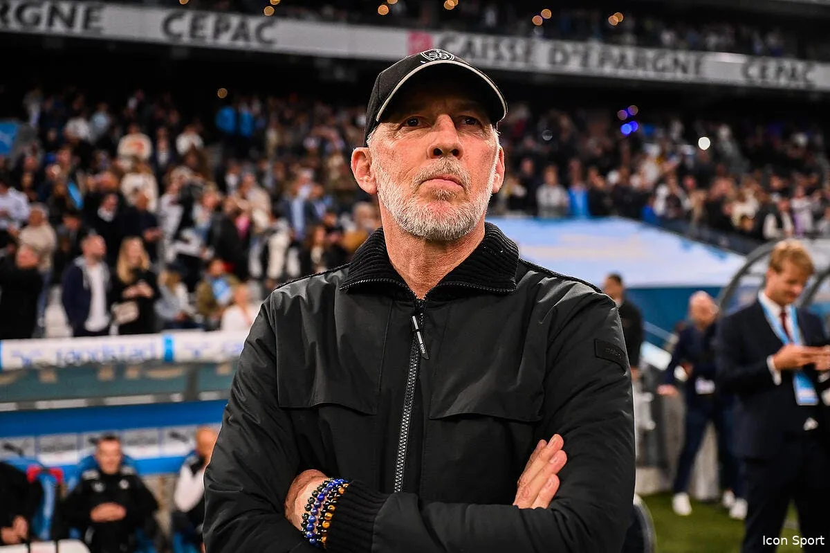 officiel eric roy prolonge a brest pour deux ans iconsport 258759 0121 392843