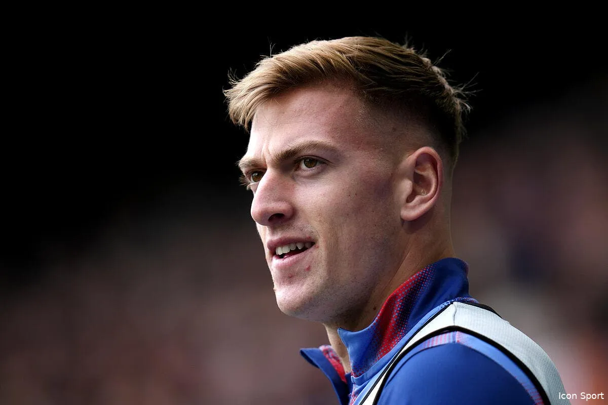 officiel liam delap signe a chelsea iconsport 258160 0071 393730