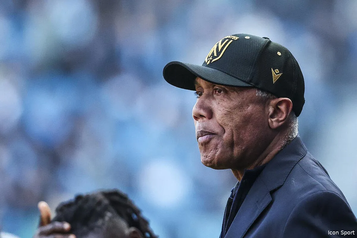 officiel nantes remercie kombouare iconsport 256309 0307 393017