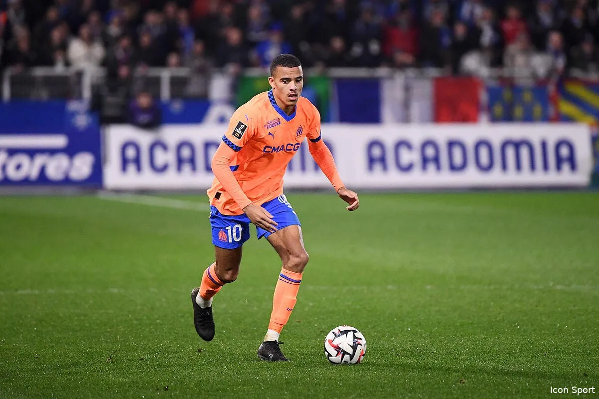 om l equipe du soir descend mason greenwood iconsport 252948 0077 389945