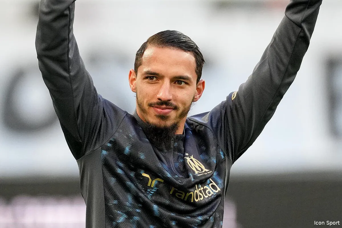 om le vrai bennacer arrive a marseille iconsport 252294 0030 1 389681