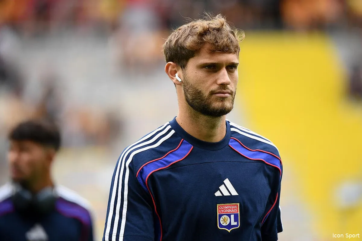 penalty oublie lens scandalise par l arbitrage pro ol iconsport 266826 0064 397338