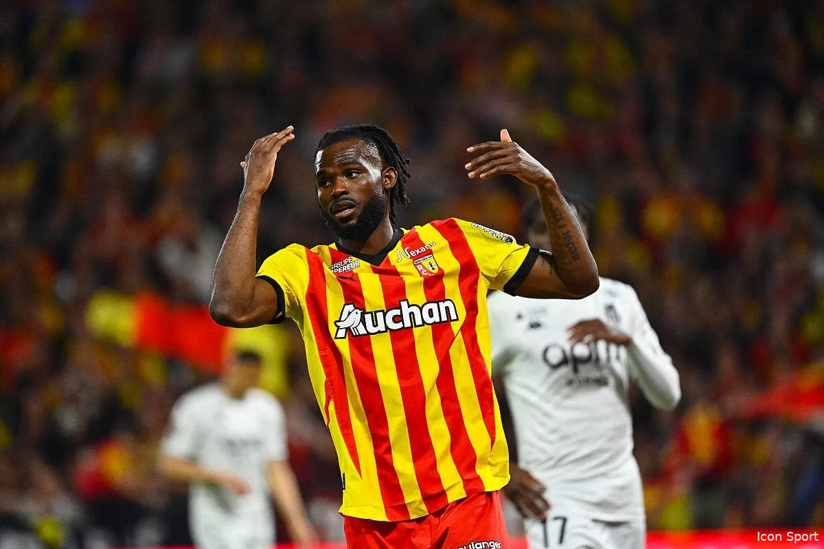 pierre sage vire le serial buteur du rc lens iconsport 260408 0151 396237