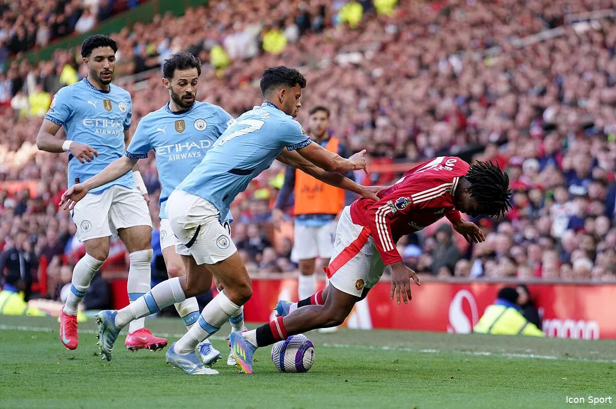 pl manchester united et city se neutralisent iconsport 256867 0042 390871