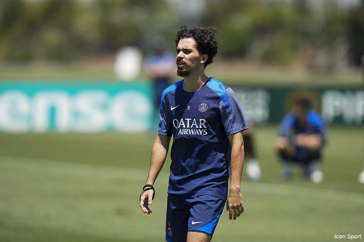 psg ce parisien doit piquer le ballon d or a dembele iconsport 262389 0035 394248