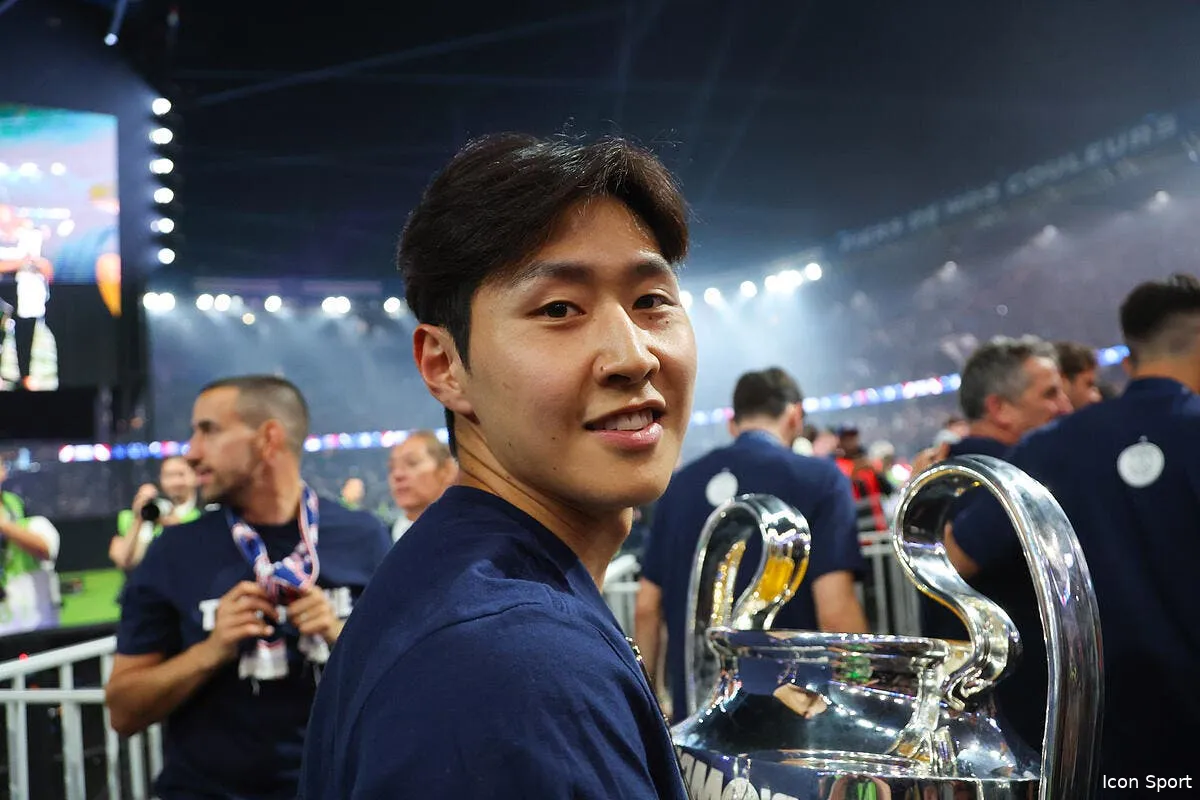 psg jackpot en vue pour lee kang in iconsport 261501 0116 393965
