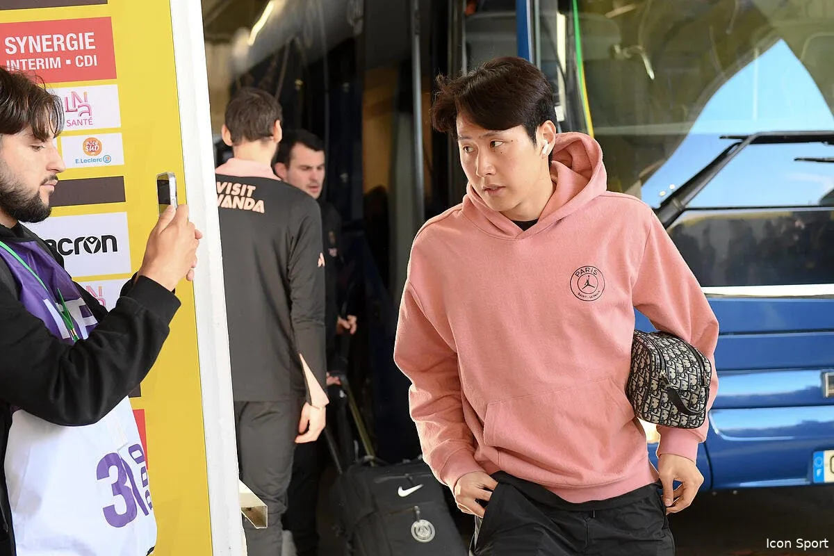 psg john textor craque pour kang in lee iconsport 258346 0020 393987