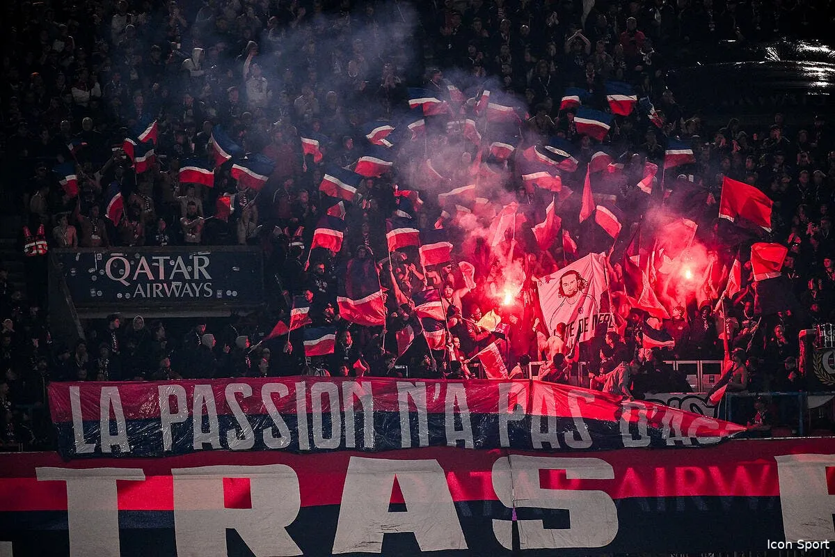 psg le parc des princes vide de force iconsport 255064 0703 390076