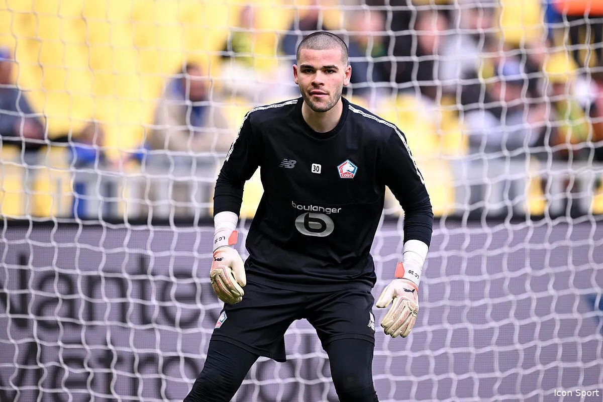 psg lucas chevalier envoie un signal tres fort iconsport 254896 0026 396701