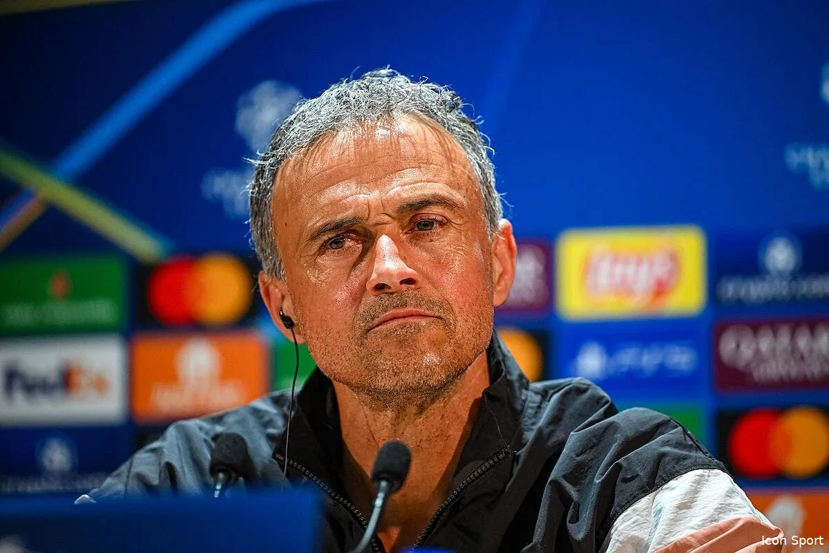 psg luis enrique devoile son groupe pour defier aston villa iconsport 257005 0065 391000