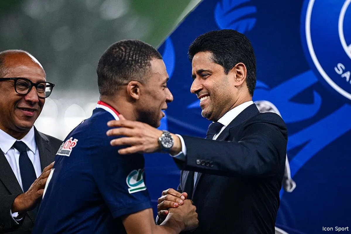 psg mbappe et al khelaifi preparent une image historique iconsport 227934 0338 395436