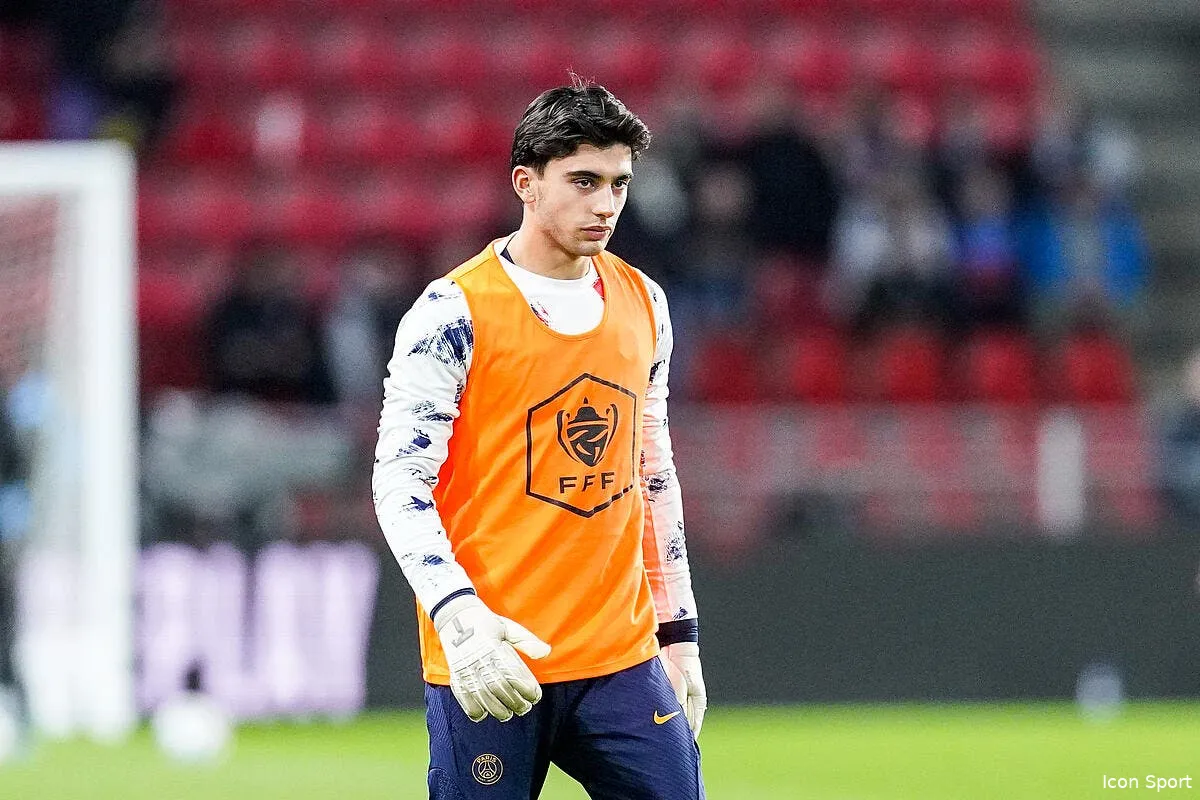 psg un gardien officialise son depart du club iconsport 253312 0158 395087