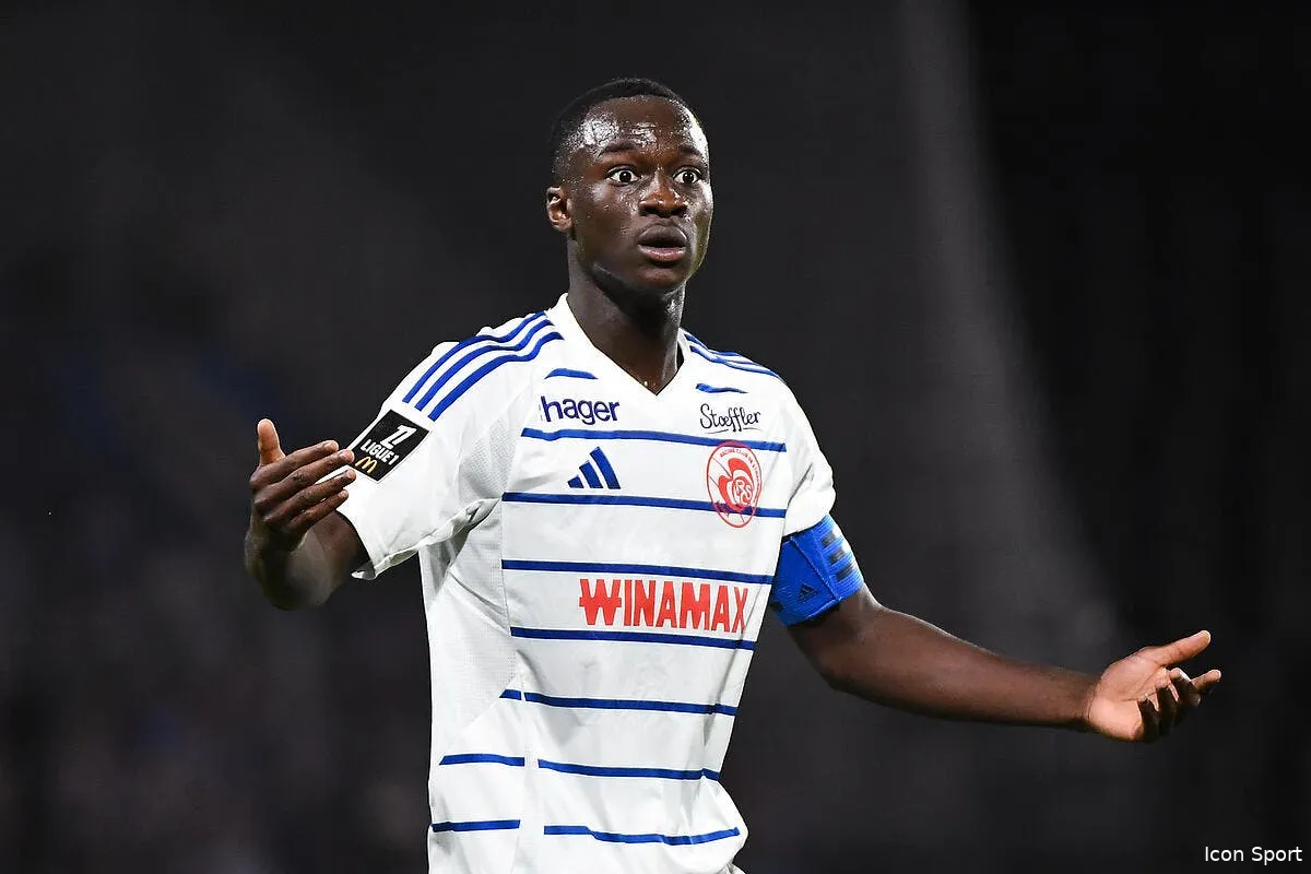 rcsa sunderland s offre habib diarra pour un montant record iconsport 259811 0326 394891