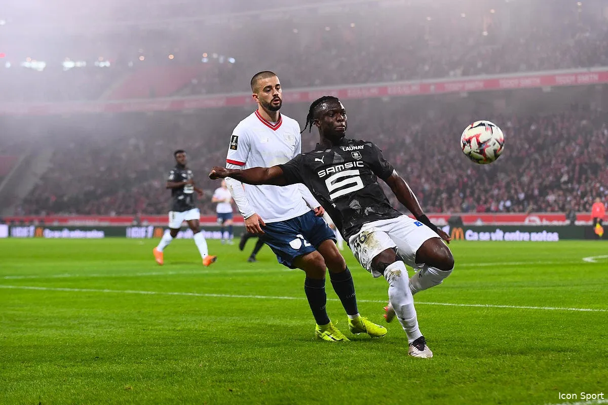 rennes gravement blesse alidu seidu prolonge iconsport 245261 0369 390451