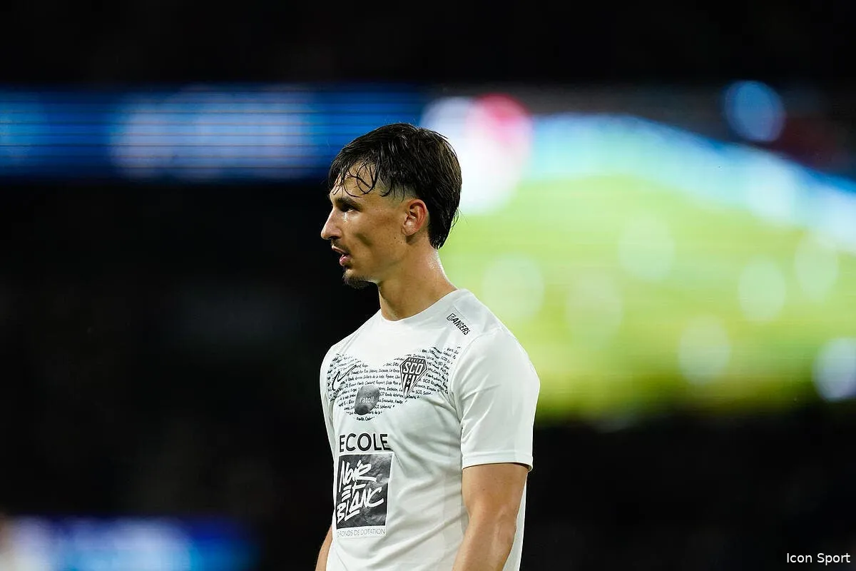 sco angers justifie son mercato de survie iconsport 267396 0246 398110