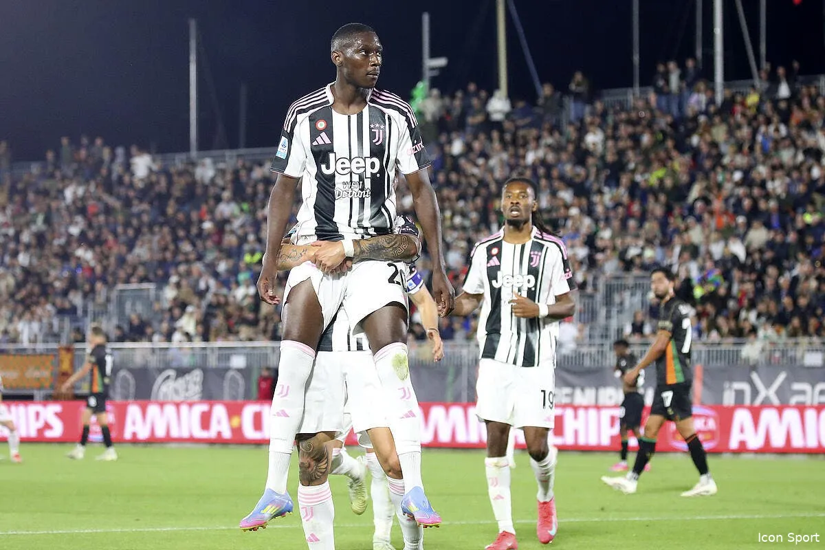 serie a kolo muani envoie la juventus en ligue des champions iconsport 261009 0028 393282