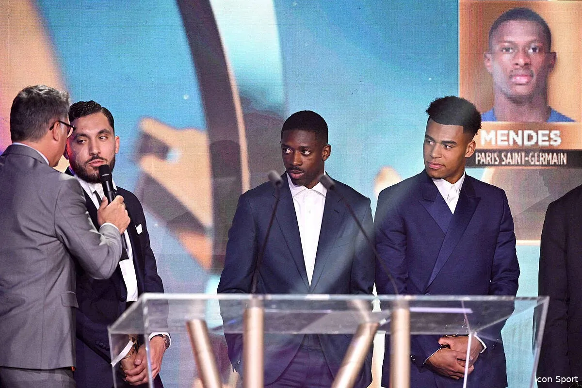 trophees unfp cherki dans l equipe type maigre consolation pour l ol iconsport 259958 0107 392617