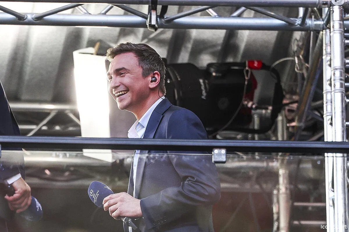 tv bertrand latour fait ses adieux a canal iconsport 261406 1726 395116