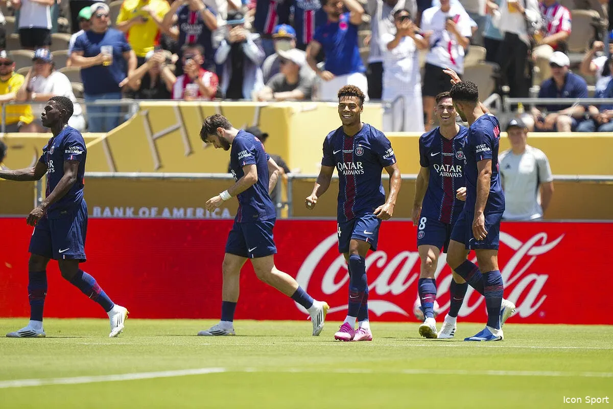 un match du psg reporte la demande est faite iconsport 262478 0068 394614