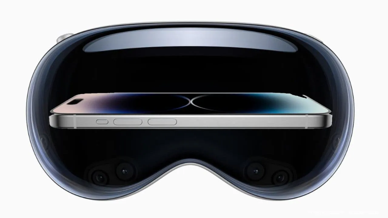 54988 111548 000 lead vision pro with iphone xl