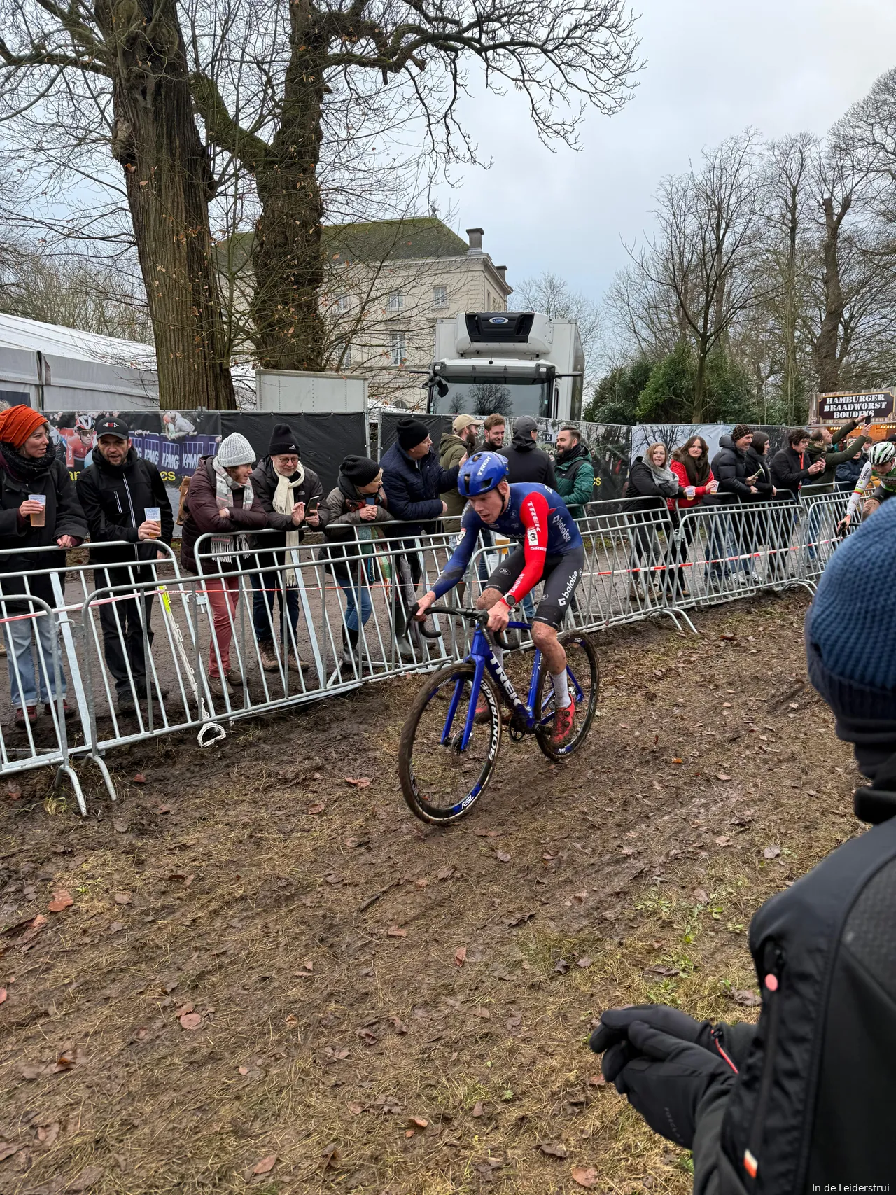 Pim Ronhaar could not keep up with Eli Iserbyt in the last phase.