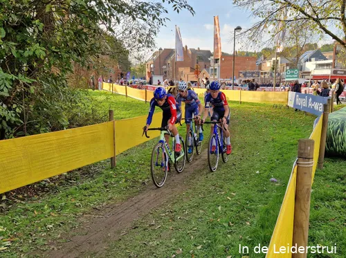 Thibau Nys at the front in Overijse