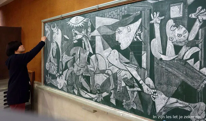 teacher chalkboard art hirotaka hamasaki19