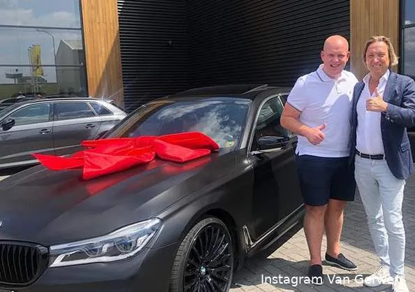 Van Gerwen auto e1562776377414