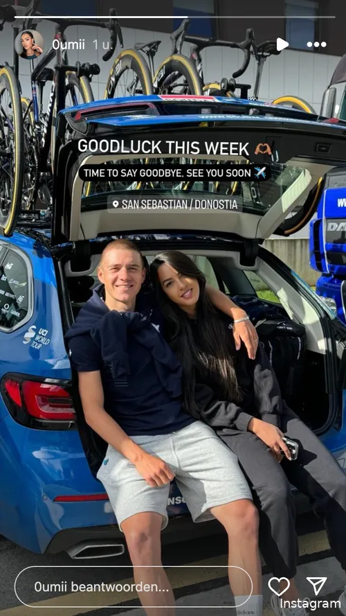 Instagram Stories (@Oumii)