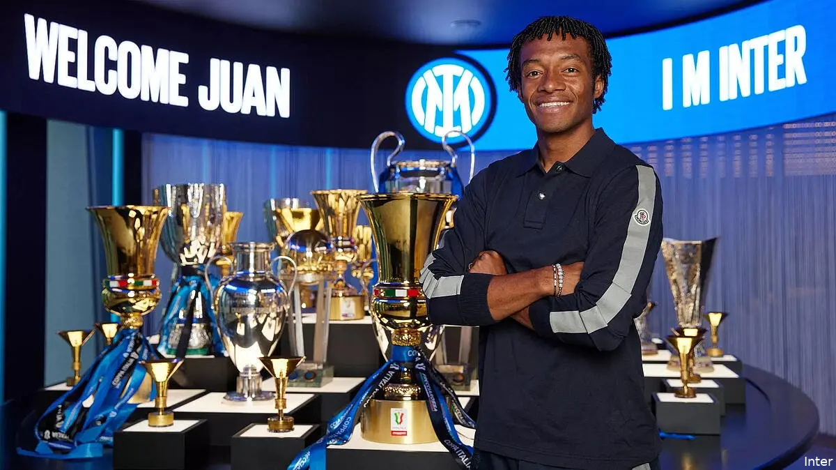 ita cuadrado quitte la juventus et signe a l inter fc internazionale unveil new signing juan cuadrado crop 363010