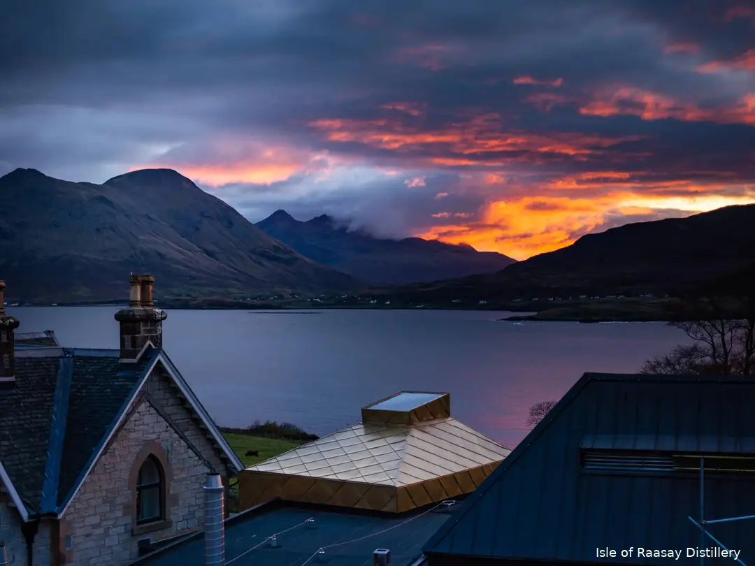 Uitzicht op Isle of Raasay Distillery