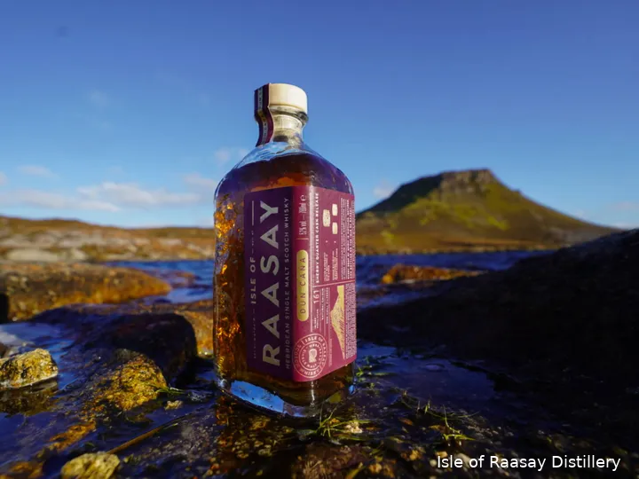 Isle of Raasay Distillery Dun Cana