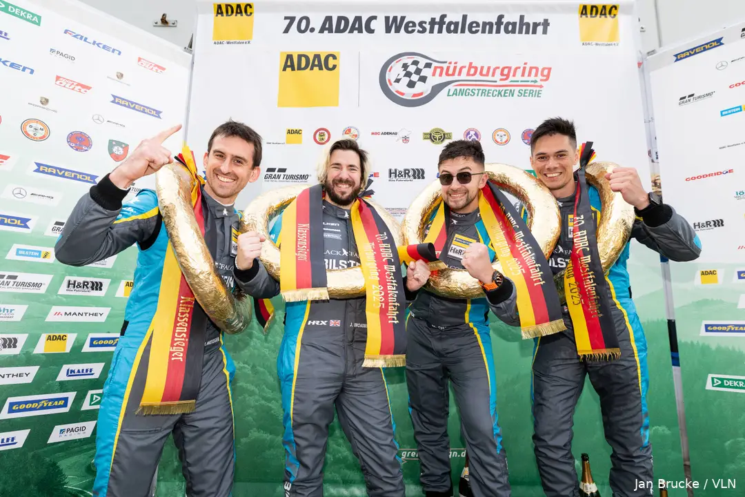 misha-charoudin-jimmy-broadbent-nls-nurburgring-nordschleife-nls-2026-71