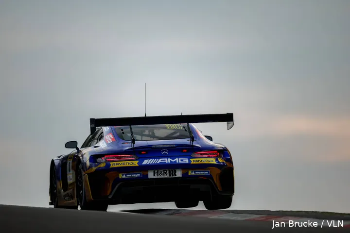 #80-Mercedes-Nurburgring-24-uu-nordschleife-maro-engel-fabian-schiller-maxime-martin-luca-stolz-12