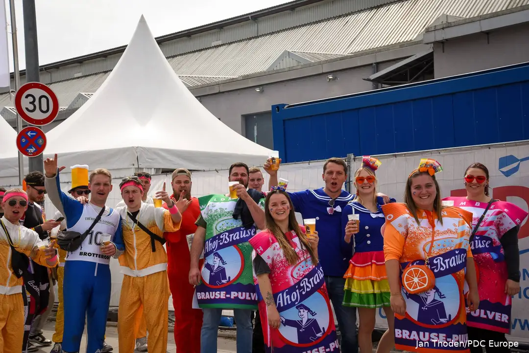 Die European Tour begeistert Fans in ganz Europa und hat sich längst als publikumsstarke Erfolgsgeschichte im internationalen Dartsport etabliert