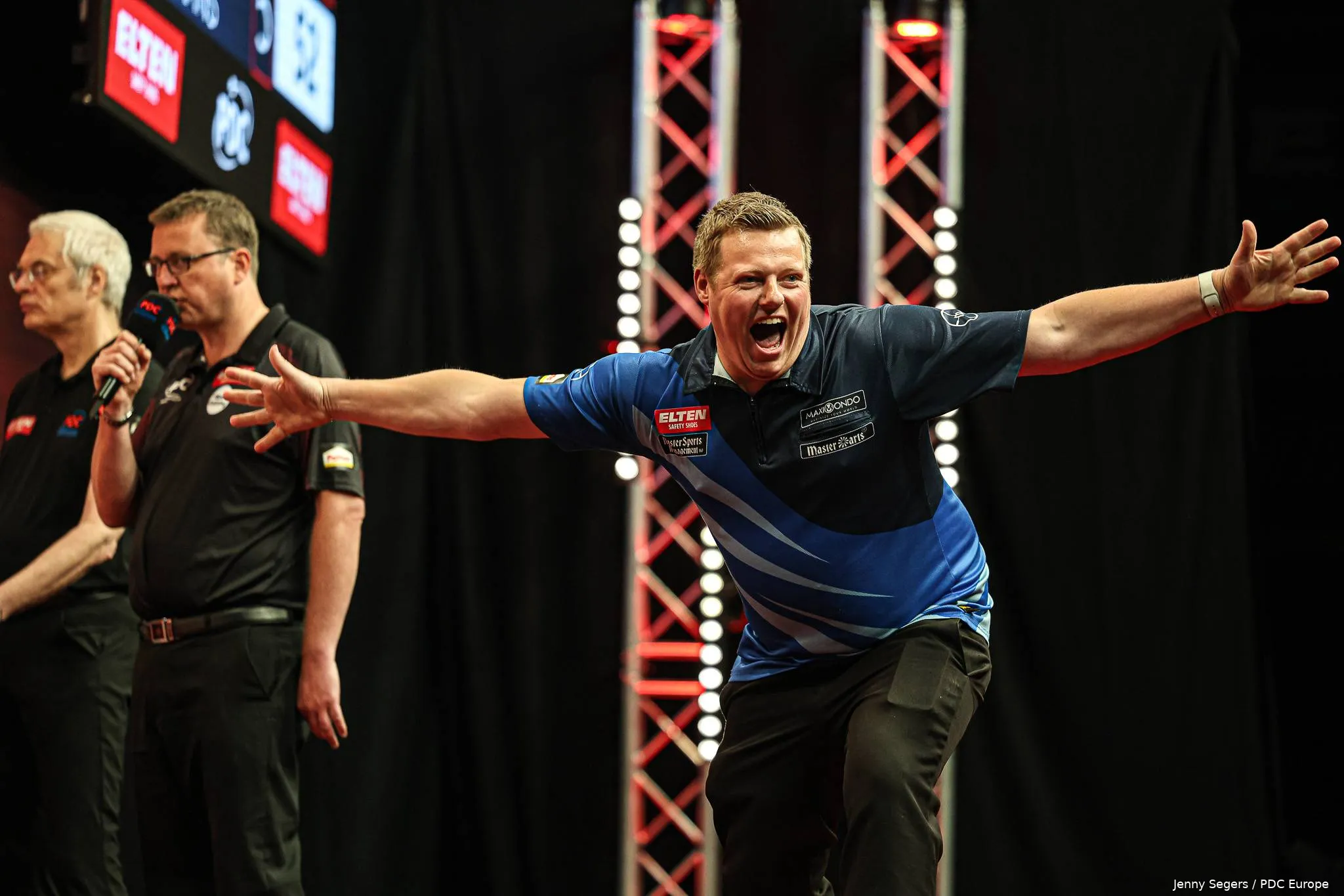 1 afternoon andrew gilding v jeffrey sparidaans 19