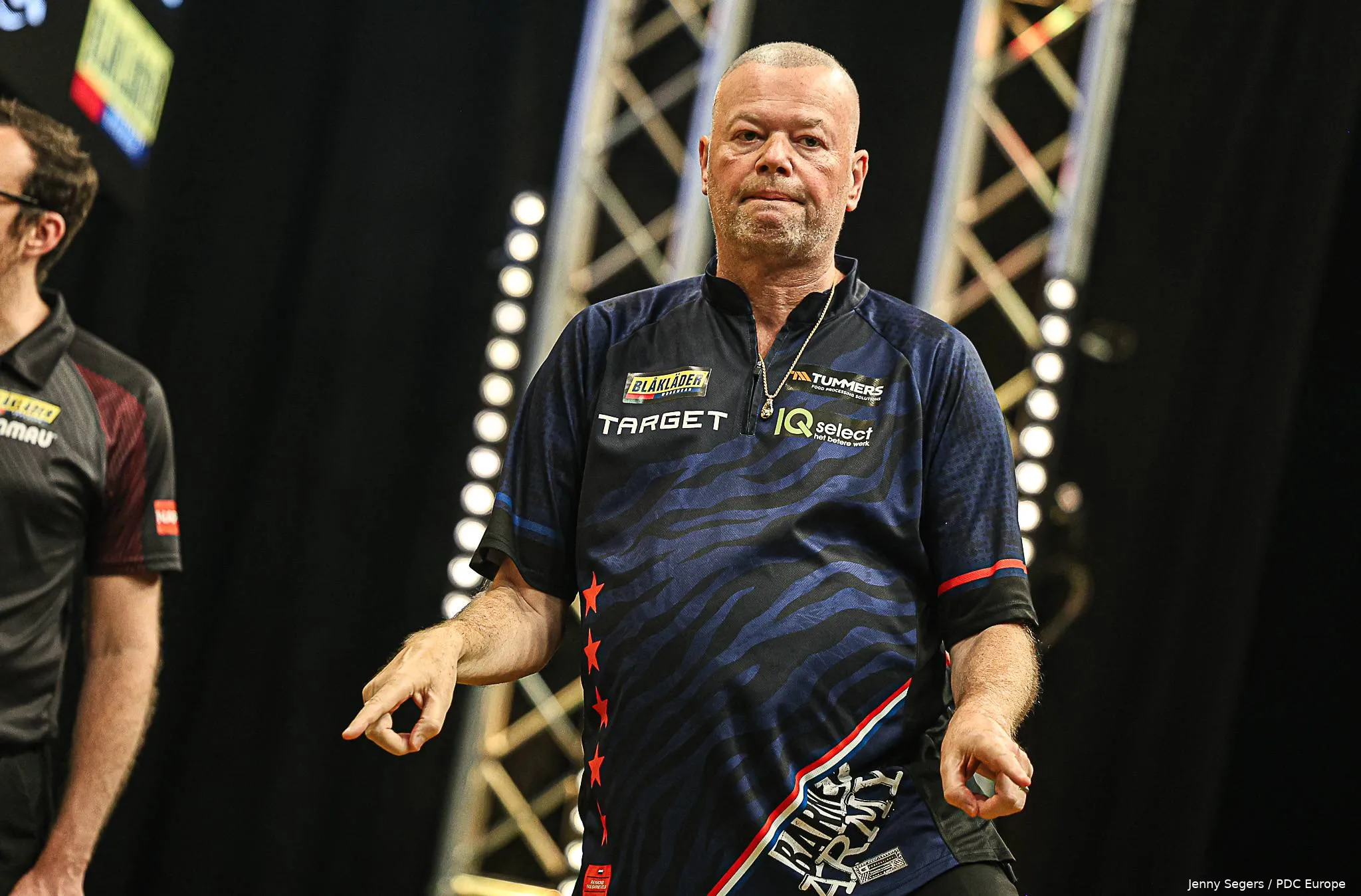 Et 10 _ Evening_ Ryan Searle V Raymond Van Barneveld-11