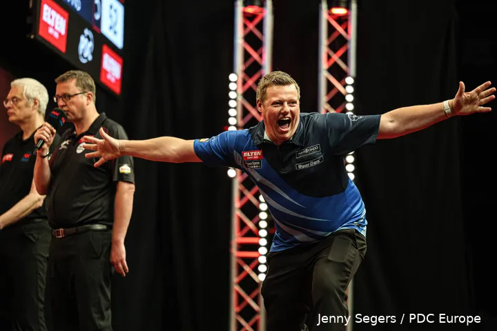 1 afternoon andrew gilding v jeffrey sparidaans 19