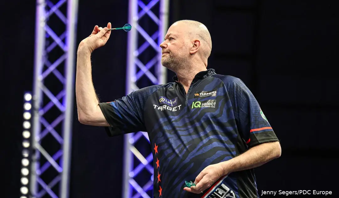 Van Barneveld in action