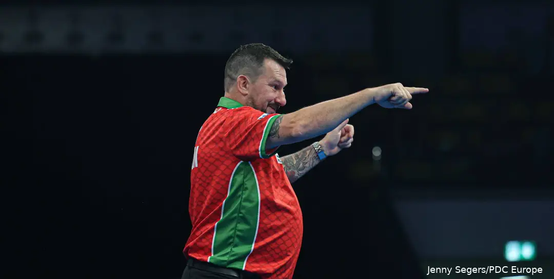 Jonny Clayton führt Wales beim World Cup of Darts an