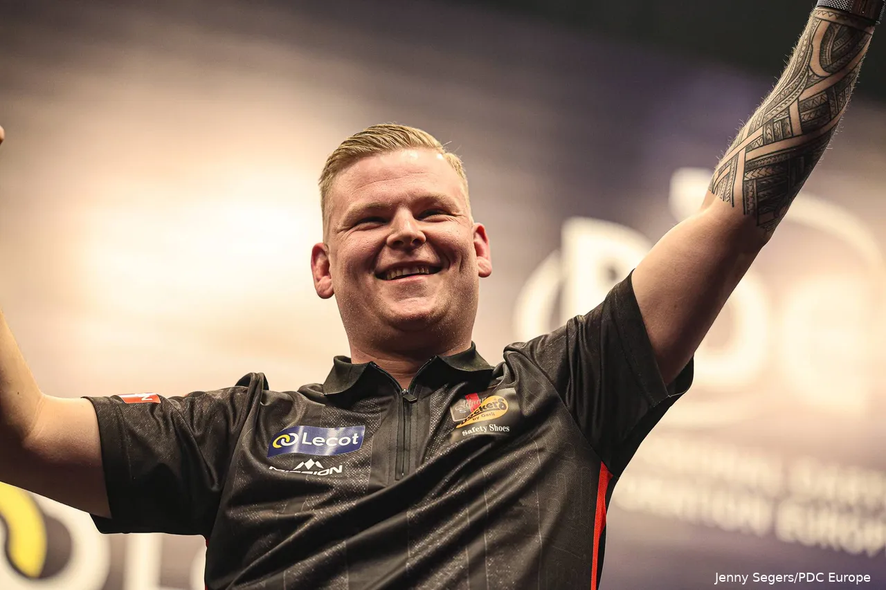 Can Mike De Decker repeat his success at last year's World Grand Prix at the Winter Gardens?