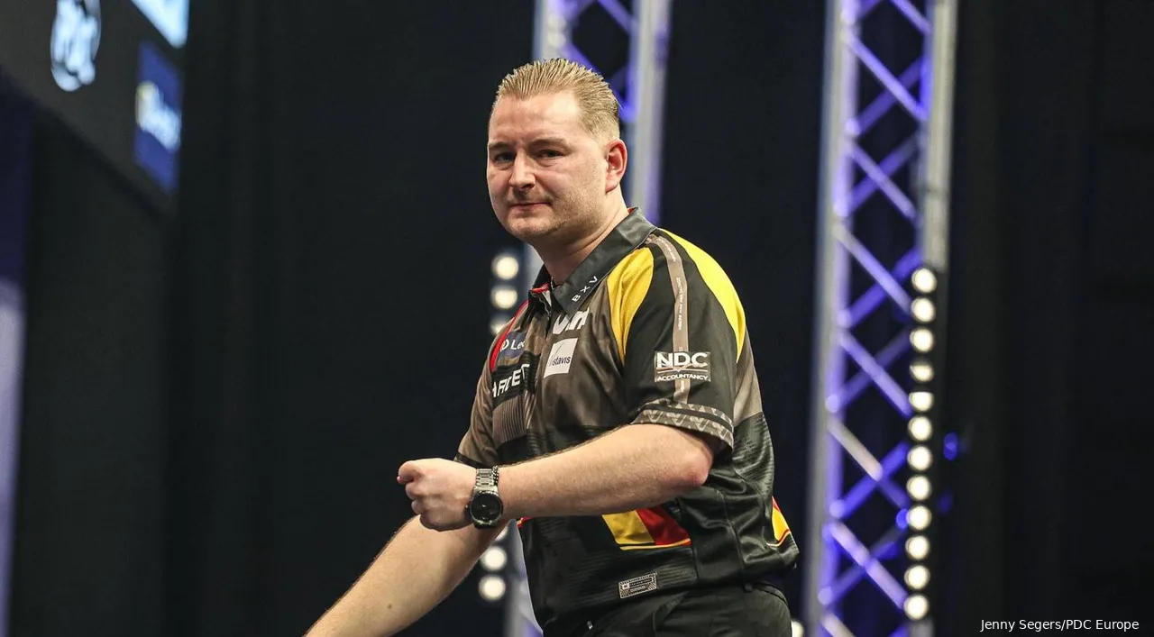 Dimitri Van den Bergh warf bei den Winmau World Masters in diesem Jahr einen Neun-Darter