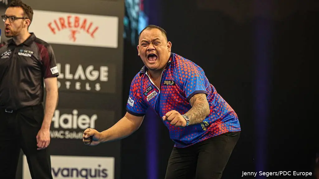 Paolo Nebrida op de World Cup of Darts